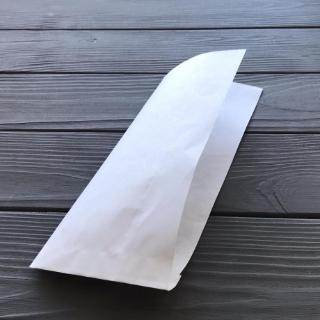 Уголок бумажный белый 230х90 151Ф (эконом)